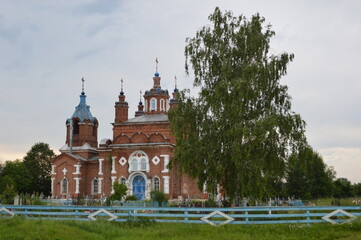Fototapeta na wymiar Russia, Ryazan region, Muratovo, Church of the Iveron Icon of the Mother of God