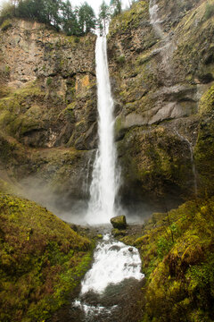 The famous Multnomah Falls in the Columbia River Gorge outside of Portland Oregon.