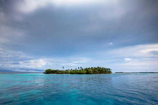 The Secluded And Tropical San Blas Islands In The Caribbean Sea Of Panama.