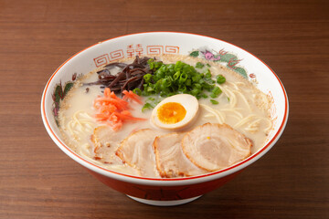 とんこつラーメン