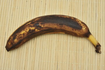 Very ripe, spoiled bananas
