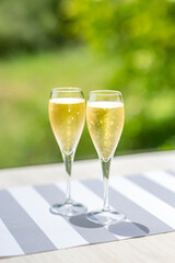 シャンパン　シャンパングラス