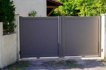 portal aluminum gray metal high modern gate of suburb house