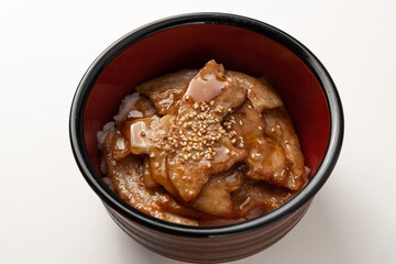 豚丼