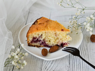 homemade apple pie with berrys