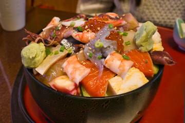 千葉県木更津市の割烹小料理屋で食べたばらちらし