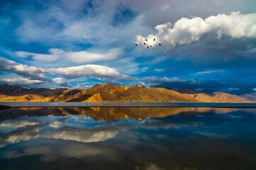 Obraz premium Pangong Lake, Ladakh