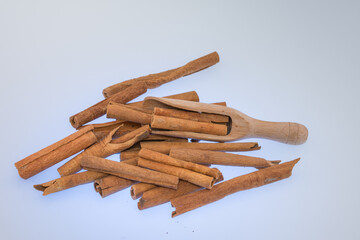 Dried cinnamon