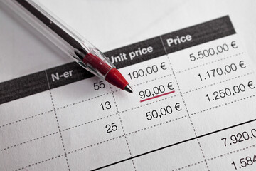 Invoice with a ballpen on the tabel, close up	