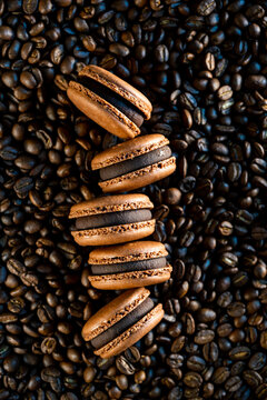 Coffee macrons 