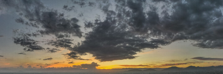 Cielo durante el atardecer
