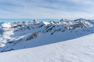 Fototapeta na wymiar winter in den Allgäuer Alpen 