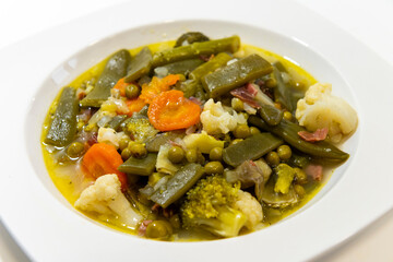 MENESTRA DE VERDURAS