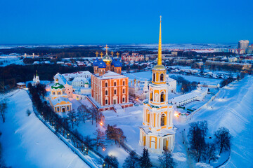 Naklejka premium Top view of Ryazan Kremlin with Assumption Cathedral. Russia