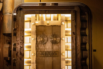 Bank vault  gears - Cleveland, Ohio