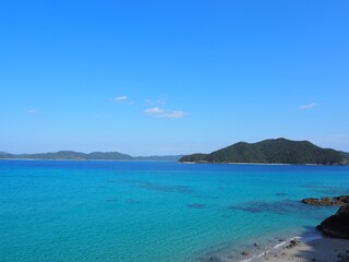 真っ青な龍郷湾