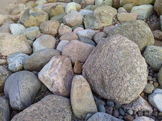 many different stones of different sizes during the daytime