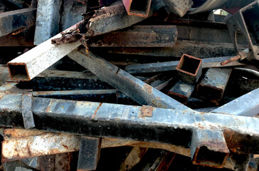 metalheal in the garden