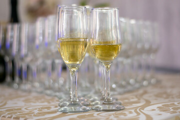 glasses of champagne