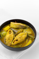 Southern Yellow Thai Curry With Fish
