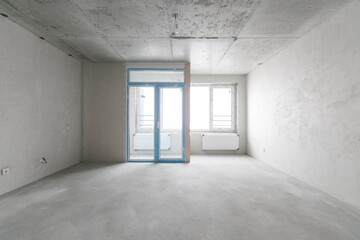 Fototapeta premium interior of the apartment without decoration in gray colors