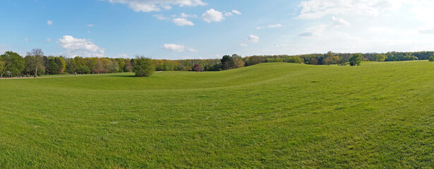 Obraz premium Friedeneswald am Forstbotanischen Garten in Köln