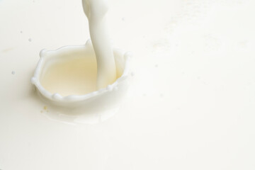 Fototapeta na wymiar Close up splash milk 
