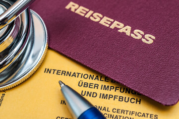 Impfbuch  Reisepass Coronavirus Gesundheitsvorsorge 