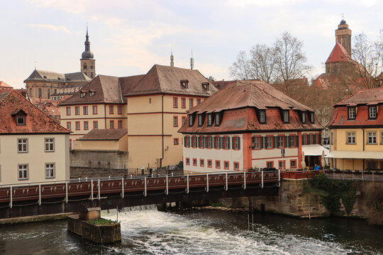 Romantisches Bamberg; Blick von der Oberen Br&uuml;cke zur Bruderm&uuml;hle, Sankt Stephan und Frauenkirche
