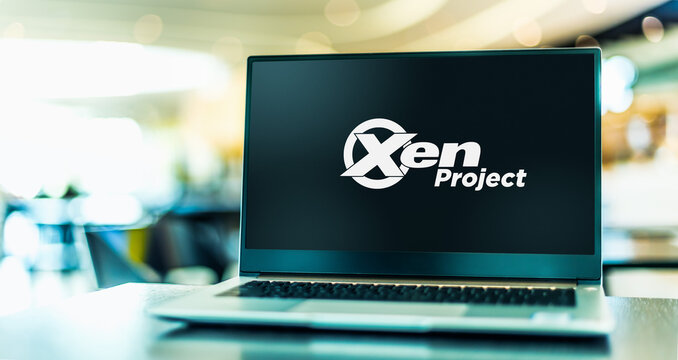 Laptop computer displaying logo of Xen