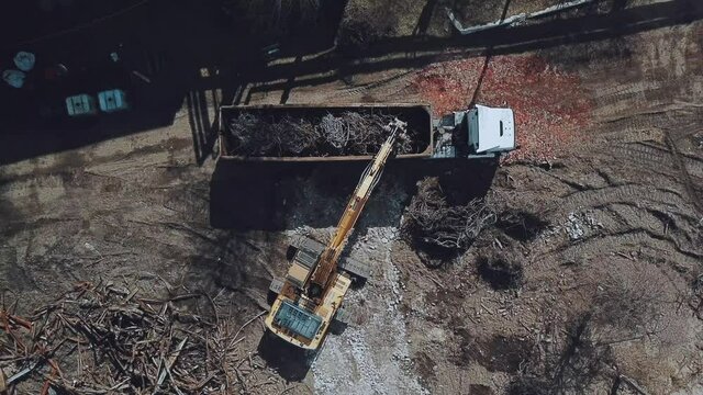 Dismantling of buildings on the territory of the plant