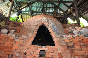 Kiln clay pot for pottery product
