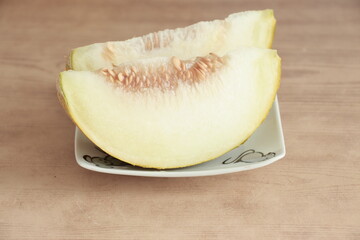 slices of melon