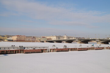 Fototapeta na wymiar St. Petersburg im Winter
