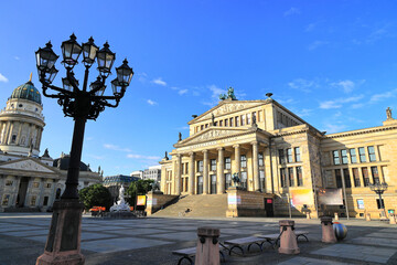 Obraz premium Concert Hall and the German Cathedral on Gendarmenmarkt Square in Berlin. Germany, Europe.