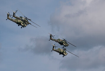 Fototapeta na wymiar ZHUKOVSKY, RUSSIA - SEPTEMBER 01, 2019: Demonstration of the Mi-28 attack helicopter of the Russian Air Force at MAKS-2019, Russia