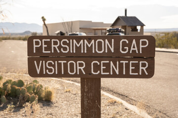 Obraz premium Persimmon Gap Visitor Center Sign