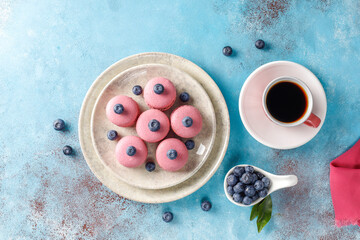 Obraz na płótnie Canvas Macaroons with blueberries.