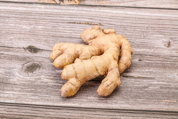 Natural organic raw ginger root
