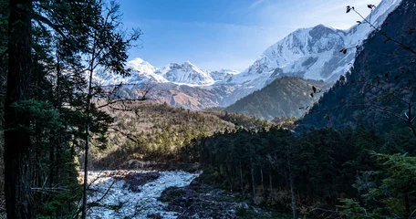 Crédence en verre imprimé Manaslu Manaslu Trek Abstieg nach Dharapani