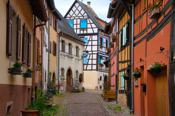 Fototapeta na wymiar Eguisheim im Elsass in Frankreich
