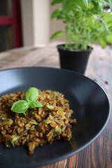 Farro con lenticchie e verdure