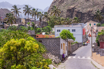 Fototapeta na wymiar Poblaciones en el Valle de Paul en la isla de Antao en el archipiélago de Cabo Verde