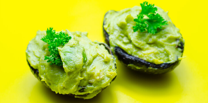 Smashed Avocado,  Smother Avocado With Lemon Juice Served On The For Brunch