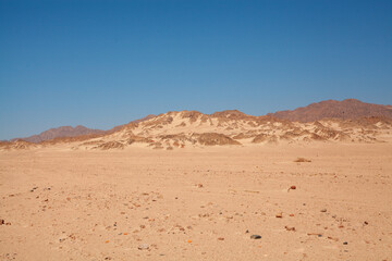 Fototapeta na wymiar Desert Egypt, mountains sands