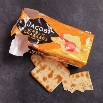 June 2nd, 2016: Jacobs cream crackers with open wrapper shot from above