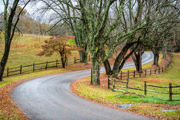 Countryside narrow rural winding paved road to Ash Lawn-Highland, Home of US President James Monroe...