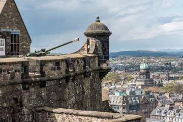 Fototapeta na wymiar One O’Clock Gun on the Edinburgh castle hill, Scotland. 