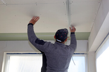 Trockenbau, Trockenausbau