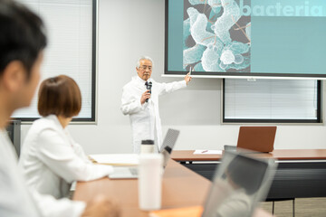 Meeting of Healthcare Worker